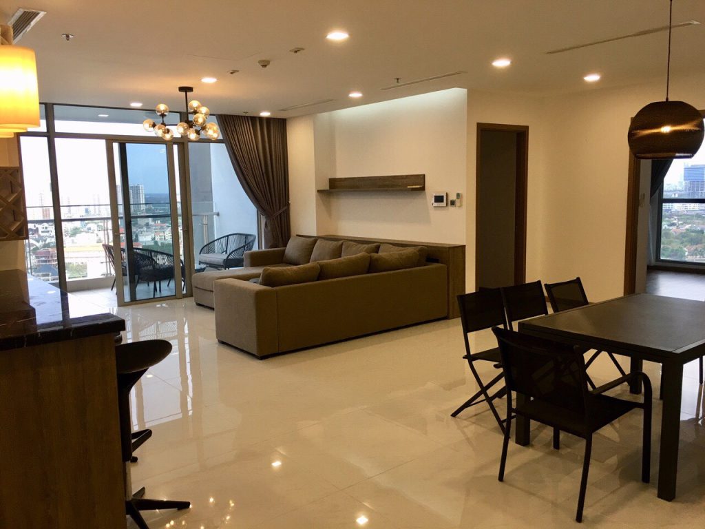 Cho thuê căn hộ Vinhomes Central Park 4 phòng ngủ – Toà Park 2