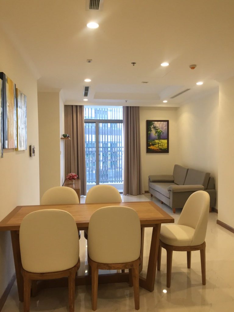 Cho thuê căn hộ block L1 – 2 Phòng Ngủ View đẹp. Nội thất cao cấp. Giá 1000$ có thương lượng