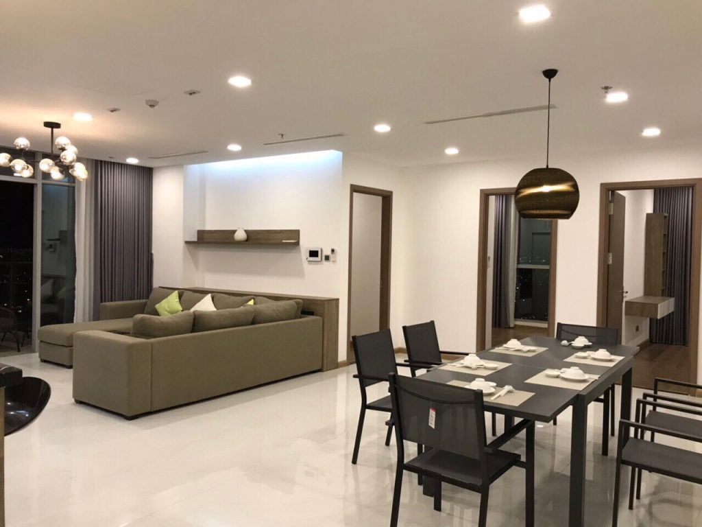 Cho thuê căn hộ Vinhomes Central Park 4 phòng ngủ – Toà Park 2