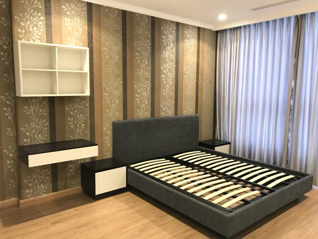 Cho thuê căn hộ cao cấp. Block Landmark2 – 3 phòng ngủ. Gía 1400$