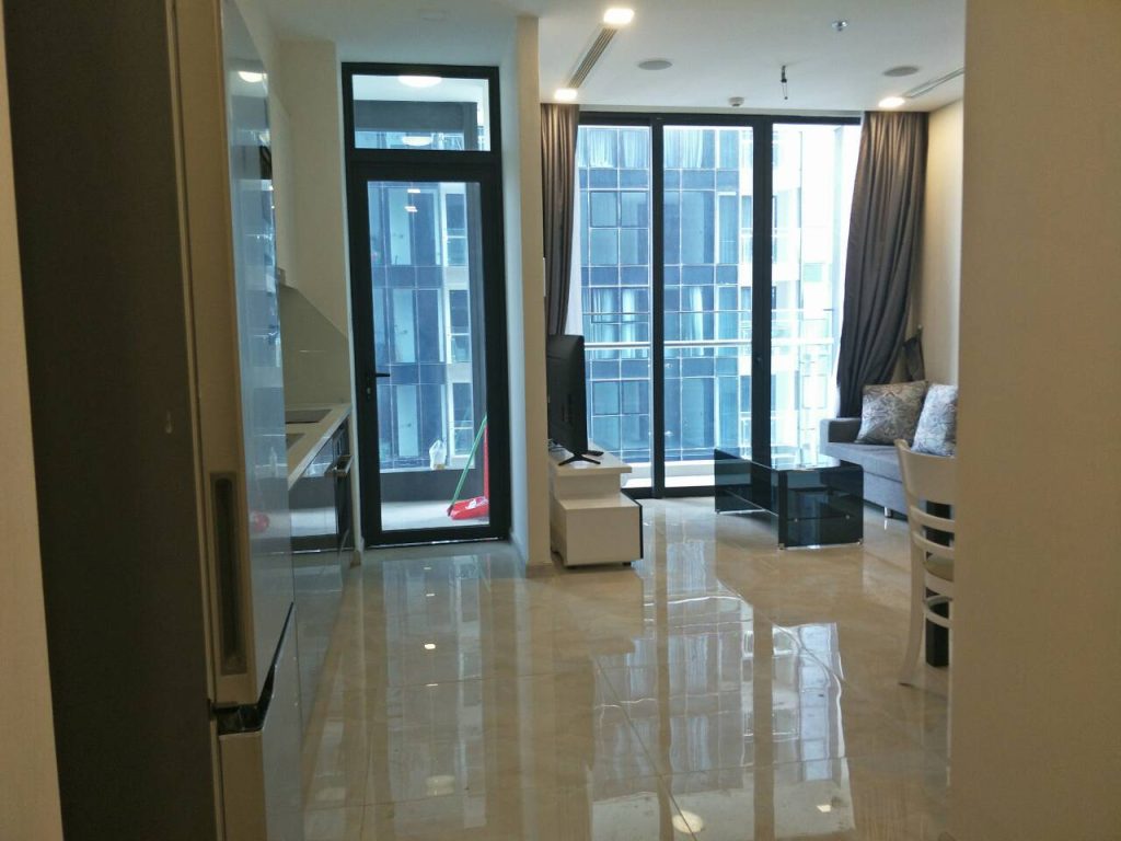 2 Bedrooms – Apartment Vinhomes Golden River For Rent – in Aqua 1