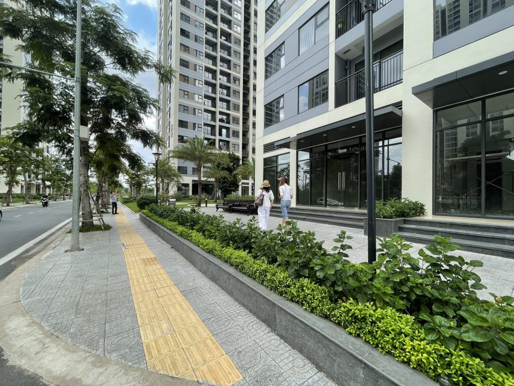 Chúc mừng khách hàng nhận Shop tại dự án Vinhomes Grand Park