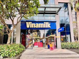 City Apartment đồng hành cùng Vinamilk khai trương cửa hàng mới tại Vinhomes Golden River