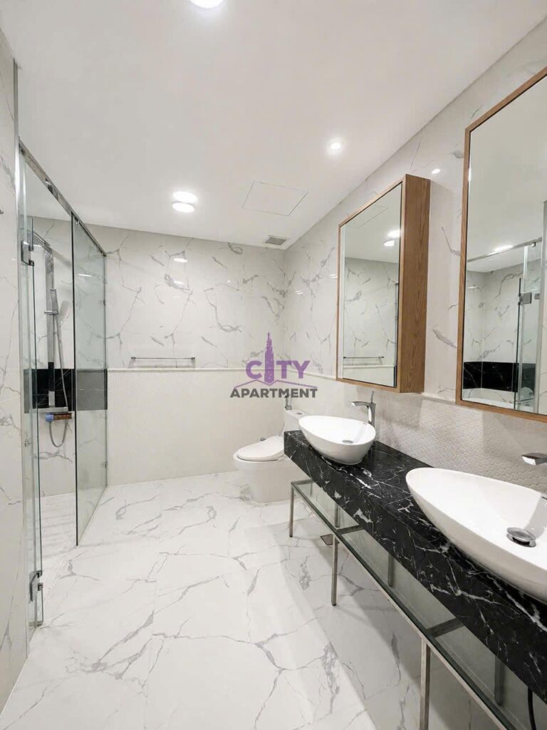 Cho Thuê Căn Hộ 3 Phòng Ngủ Sunwah Pearl View Trực Diện Sông Sài Gòn – Full Nội Thất Cao Cấp