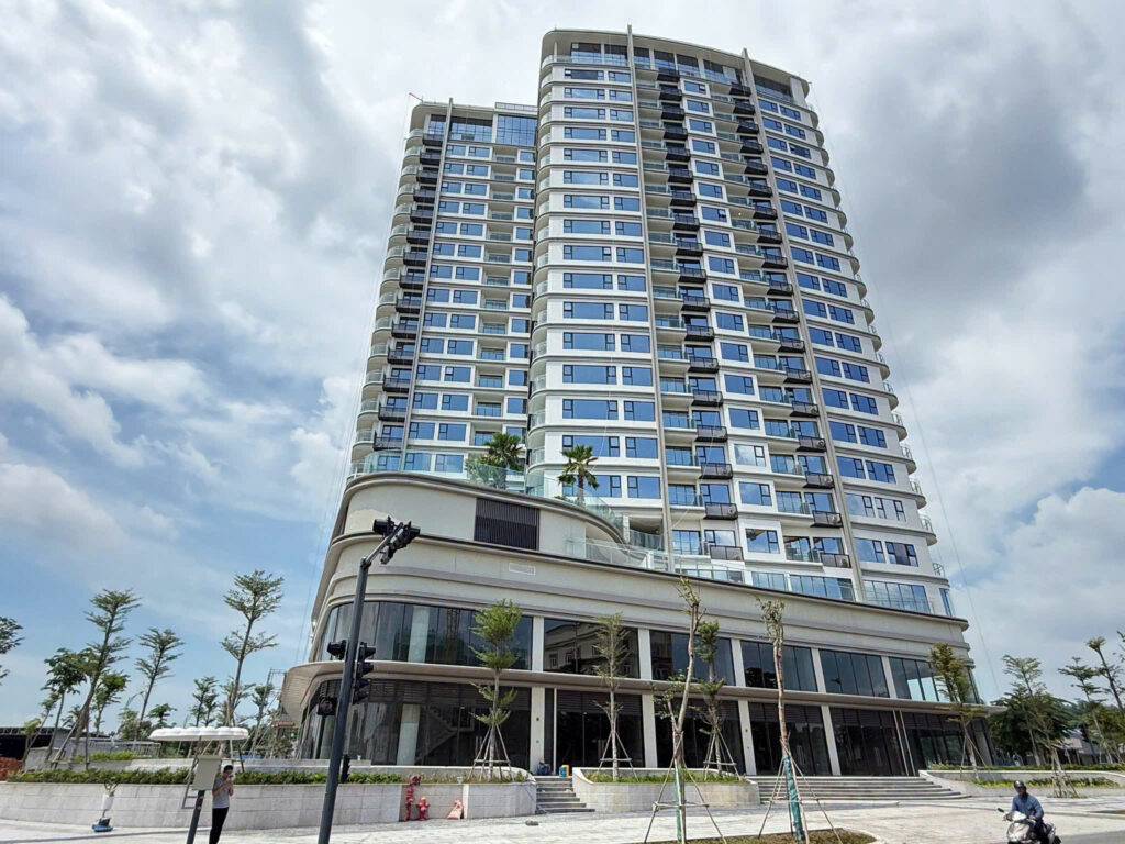 CHÚC MỪNG KHÁCH HÀNG NHẬN BÀN GIAO CĂN HỘ TẠI THE 9 STELLAS – THÁP ALTA HEIGHTS